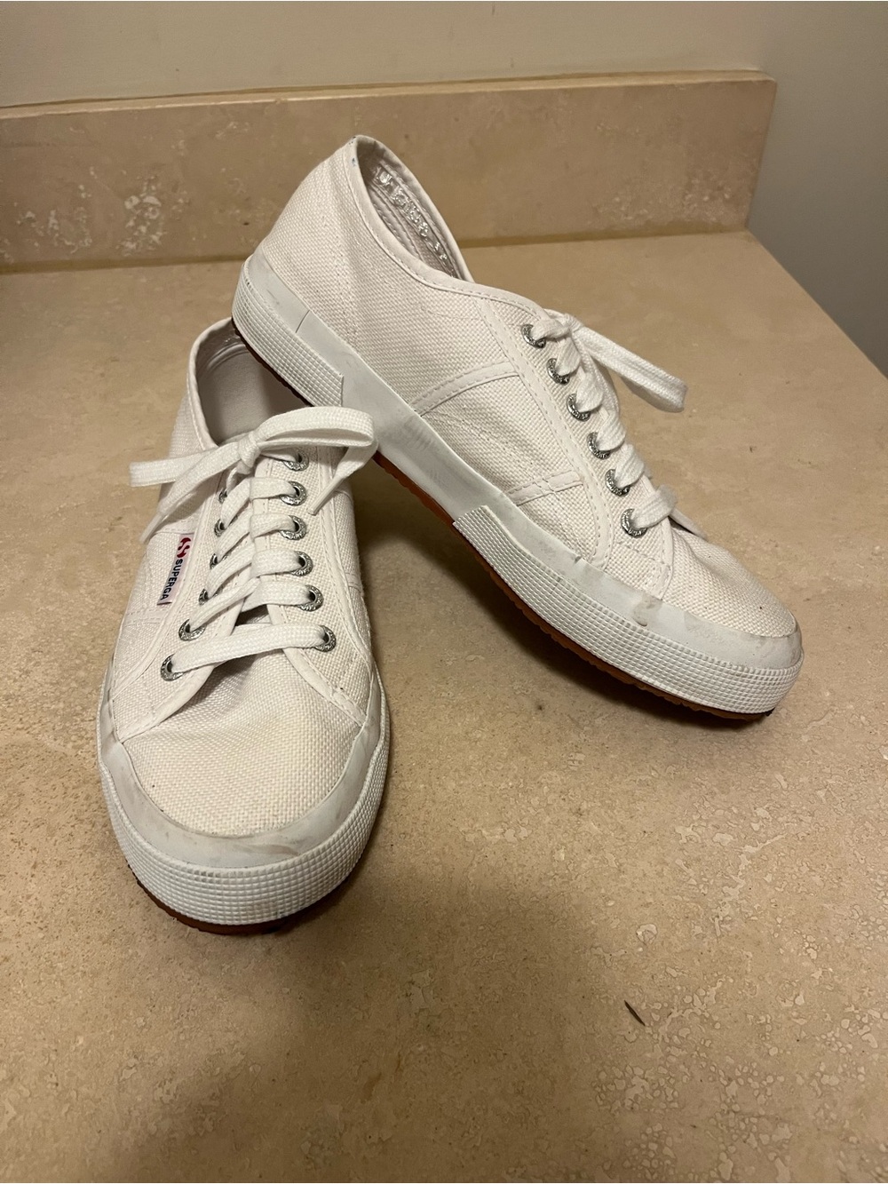 Superga Sneakers